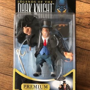 NIP! 1997 Legends of The Dark Knight Penguin